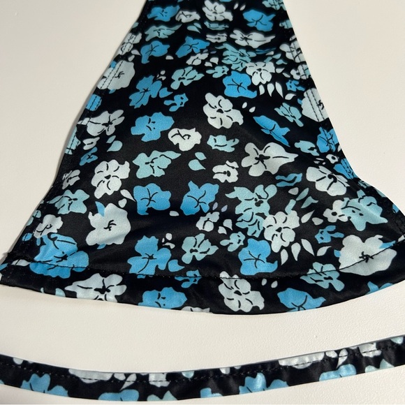 *NWT* Fashion Nova Spring Bloom 2 Piece Bikini Blue Floral Set - Picture 7 of 7